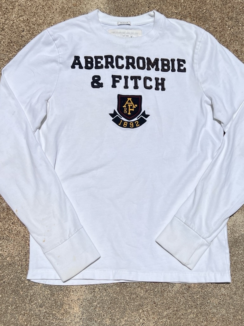 Abercrombie & Fitch White Tee with Navy and Gold Crest